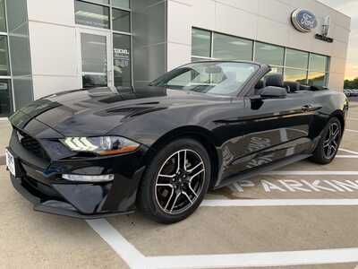 2018 Ford Mustang, $19999. Photo 3