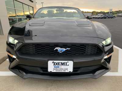 2018 Ford Mustang, $19999. Photo 6