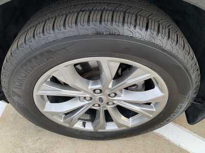 2022 Ford Explorer, $29999. Photo 11