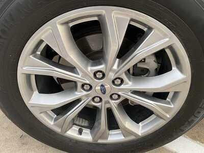 2022 Ford Explorer, $29999. Photo 12
