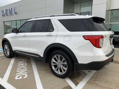 2022 Ford Explorer, $29999. Photo 3