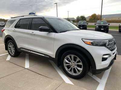 2022 Ford Explorer, $29999. Photo 8