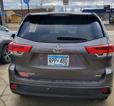 2019 Toyota Highlander, $24500. Photo 4