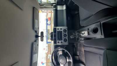 2008 Toyota FJ Cruiser, $18995. Photo 6