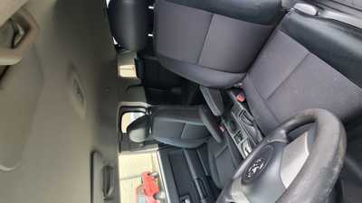 2008 Toyota FJ Cruiser, $18995. Photo 8
