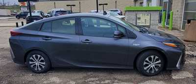 2019 Toyota Prius, $21995. Photo 4