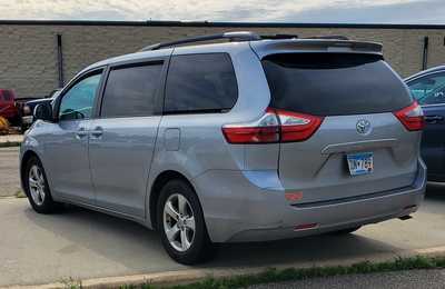 2016 Toyota Sienna, $16995. Photo 5
