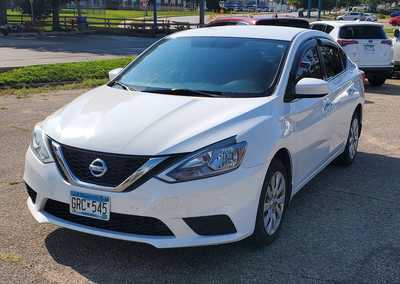 2017 Nissan Sentra, $13995. Photo 1