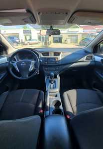 2017 Nissan Sentra, $13995. Photo 8