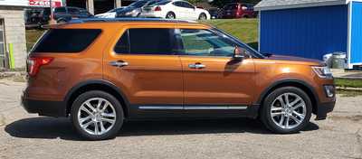 2017 Ford Explorer, $14995. Photo 2