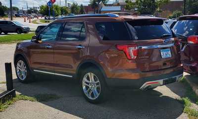 2017 Ford Explorer, $14995. Photo 6