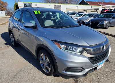2021 Honda HR-V, $22995. Photo 5