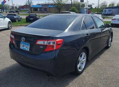 2014 Toyota Camry, $17895. Photo 4