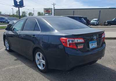 2014 Toyota Camry, $17895. Photo 10