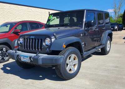 2016 Jeep Wrangler Unlimited, $19995. Photo 9