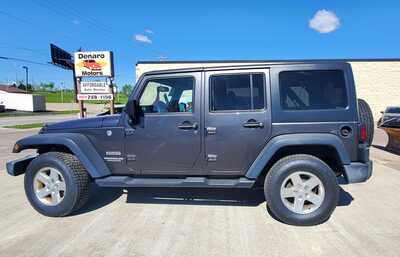 2016 Jeep Wrangler Unlimited, $19995. Photo 10