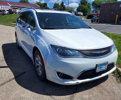 2018 Chrysler Pacifica, $20995. Photo 8