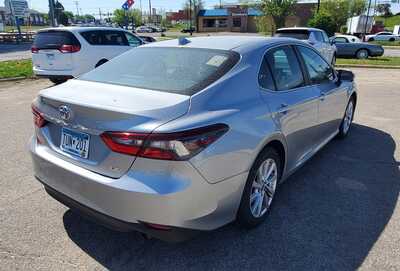 2023 Toyota Camry, $22995. Photo 4