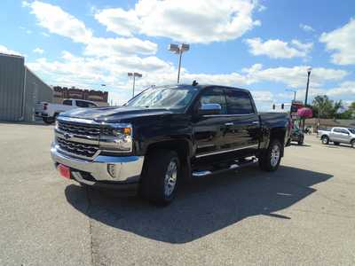 2018 Chevrolet 1500 Crew Cab, $27995. Photo 3