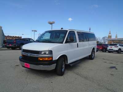 2019 Chevrolet Van,Passenger, $33995. Photo 3