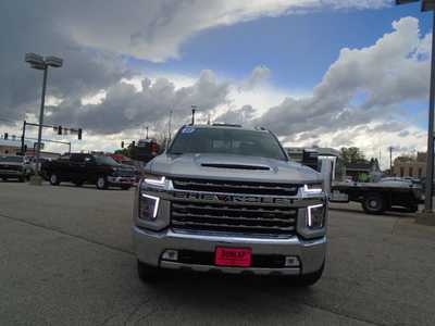 2022 Chevrolet 3500 Crew Cab, $58995. Photo 2