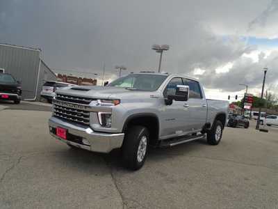 2022 Chevrolet 3500 Crew Cab, $57995. Photo 3