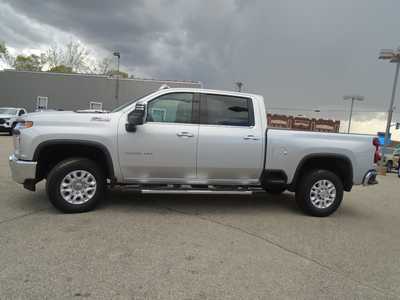 2022 Chevrolet 3500 Crew Cab, $58995. Photo 4