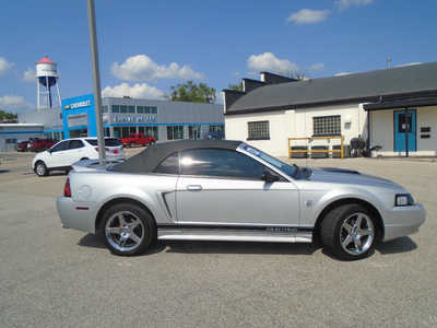 1999 Ford Mustang, $14995. Photo 4