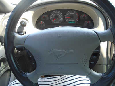 1999 Ford Mustang, $14995. Photo 8