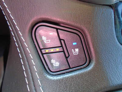 2020 Chevrolet Tahoe, $36995. Photo 10