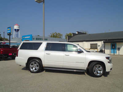 2016 Chevrolet Suburban, $13995. Photo 5