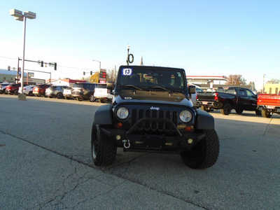 2013 Jeep Wrangler Unlimited, $14995. Photo 2