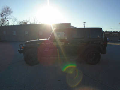 2013 Jeep Wrangler Unlimited, $14995. Photo 4