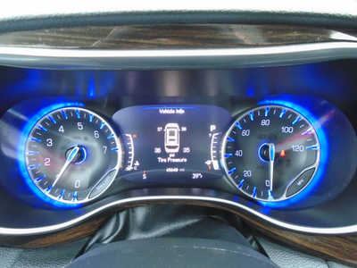 2023 Chrysler Pacifica, $31995. Photo 7