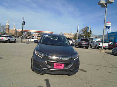 2021 Honda HR-V, $20995. Photo 2