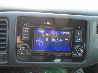 2021 Honda HR-V, $20995. Photo 9