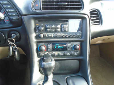 2002 Chevrolet Corvette, $13995. Photo 8