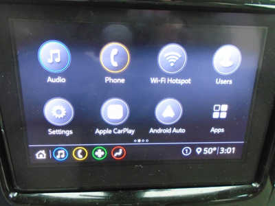 2021 Chevrolet Traverse, $20995. Photo 10