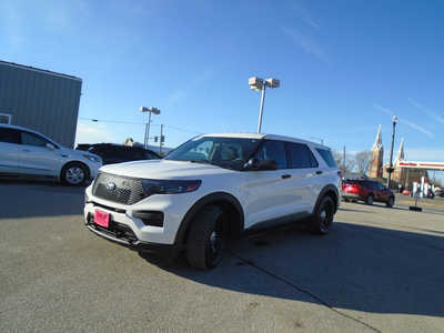 2021 Ford Explorer, $19995. Photo 3