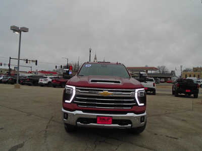 2024 Chevrolet 2500 Crew Cab, $70995. Photo 2