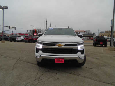2024 Chevrolet 1500 Crew Cab, $49995. Photo 2