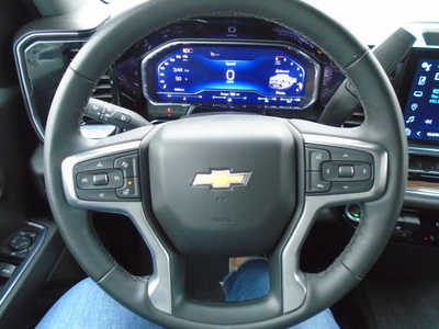 2024 Chevrolet 1500 Crew Cab, $49995. Photo 8