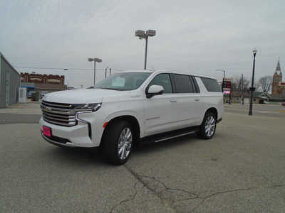 2023 Chevrolet Suburban, $71995. Photo 3