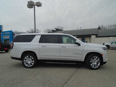 2023 Chevrolet Suburban, $71995. Photo 5