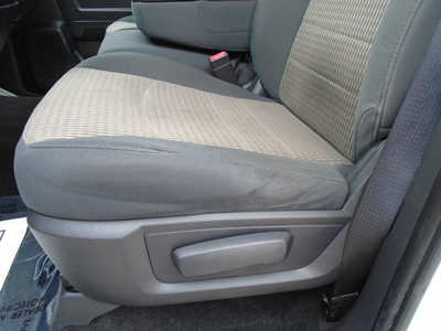 2012 RAM 1500 Crew Cab, $9995. Photo 10