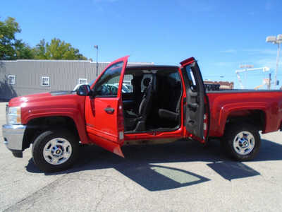 2011 Chevrolet 2500 Ext Cab, $0. Photo 4