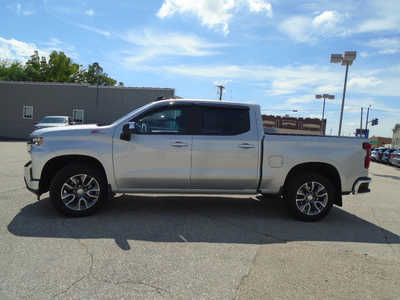 2022 Chevrolet 1500 Crew Cab, $35995. Photo 4
