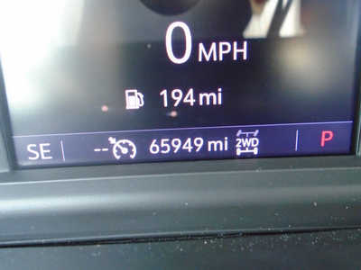 2022 Chevrolet 1500 Crew Cab, $35995. Photo 6