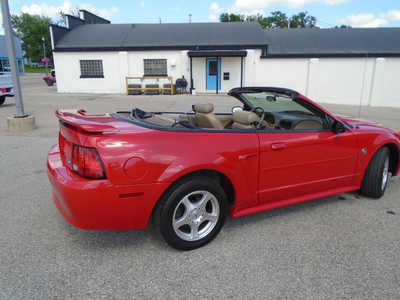 2004 Ford Mustang, $7495. Photo 4