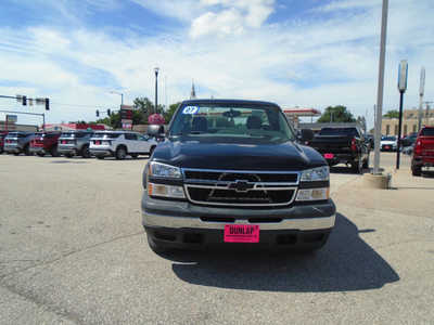 2007 Chevrolet 1500 Reg Cab, $5495. Photo 2